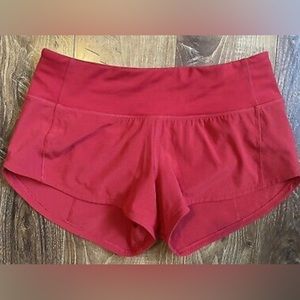 Lululemon: Speed Up Low-Rise Lined Short 2.5"